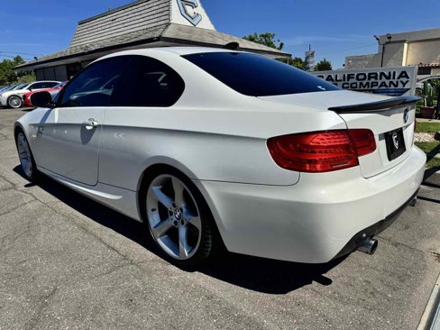 Used 2012 BMW 335i Coupe w/ M Sport Pkg image 4