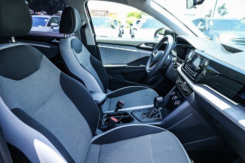 Certified 2022 Volkswagen Taos S image 24