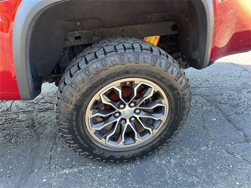 Used 2018 Chevrolet Colorado ZR2 image 23