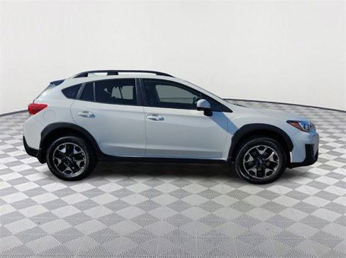 Used 2020 Subaru Crosstrek 2.0i Premium w/ Moonroof Package 2 image 8