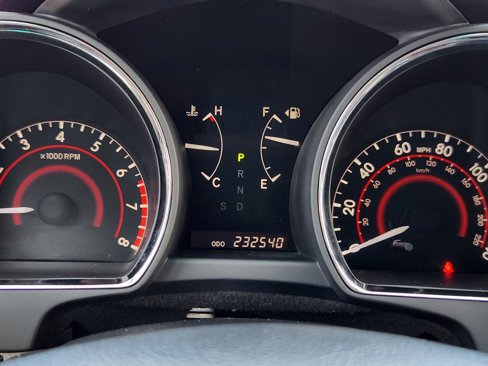 Used 2013 Toyota Highlander Limited image 25