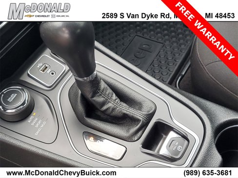 Used 2019 Jeep Cherokee Sport w/ Cold Weather Group image 16