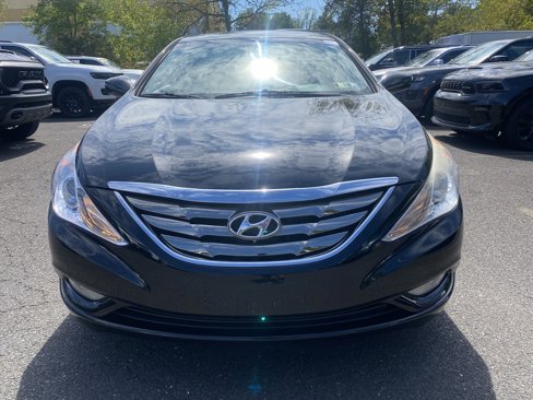 Used 2013 Hyundai Sonata SE w/ Navigation & Sunroof Pkg image 2