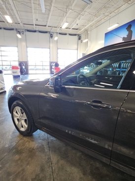 Used 2022 Volvo XC60 B5 Momentum image 44