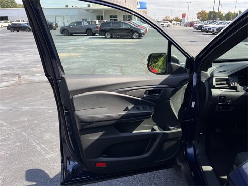 Used 2019 Honda Passport Sport image 19