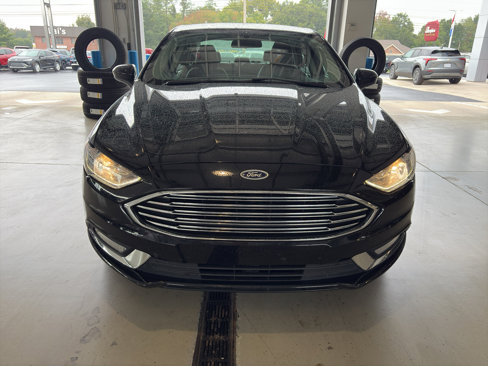Used 2017 Ford Fusion SE w/ Equipment Group 201A image 7