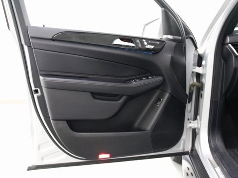 Used 2018 Mercedes-Benz GLE 350 4MATIC image 17