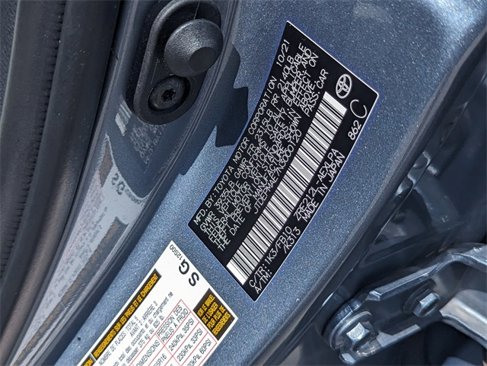 Used 2022 Toyota Corolla LE image 20