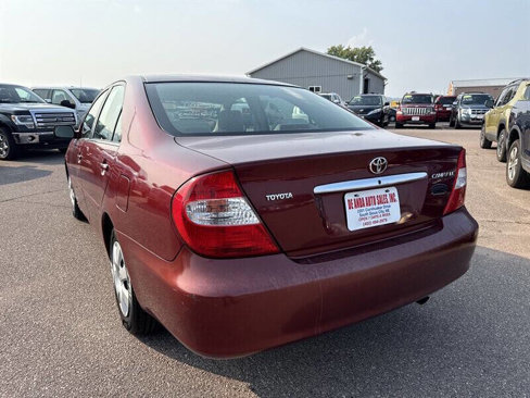 Used 2004 Toyota Camry LE image 5
