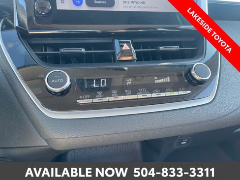 Used 2024 Toyota Corolla LE image 28