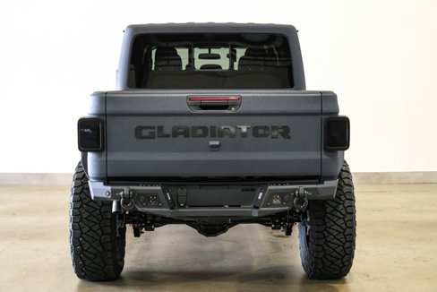 Used 2025 Jeep Gladiator Sport image 39