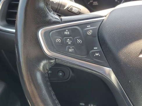 Used 2018 Chevrolet Equinox Premier image 19