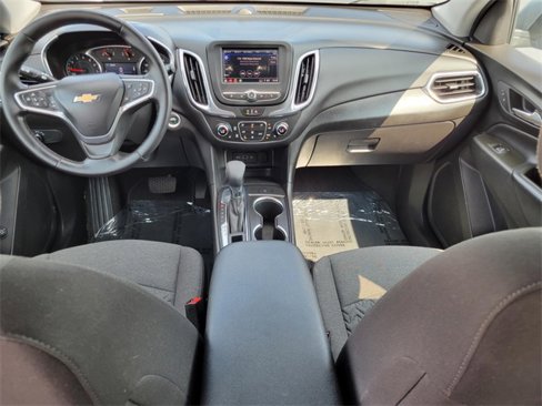 Used 2023 Chevrolet Equinox LT image 19