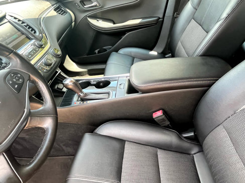 Used 2019 Chevrolet Impala LT image 43