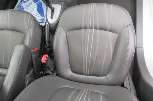 Used 2014 Chevrolet Spark LT image 39