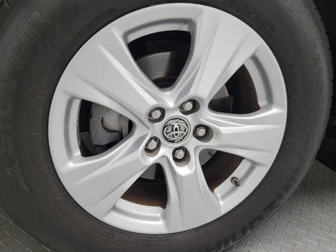 Used 2019 Toyota RAV4 XLE w/ Convenience Package image 31