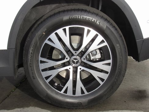 New 2025 Mercedes-Benz GLA 250 4MATIC image 36