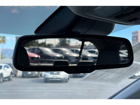 Used 2016 Honda Odyssey Touring Elite image 26