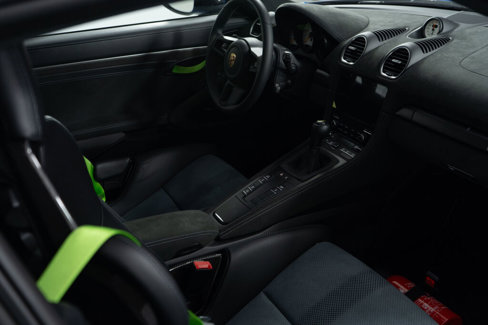 Used 2025 Porsche 718 Cayman GT4 RS w/ Weissach Package image 38