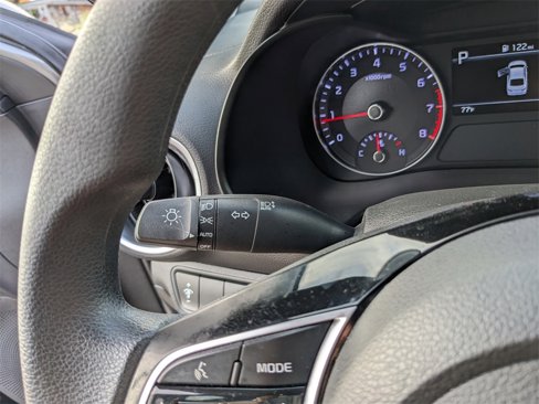 Used 2023 Kia Forte LXS image 29