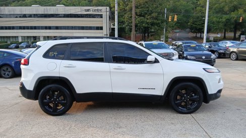 Used 2016 Jeep Cherokee Latitude image 8
