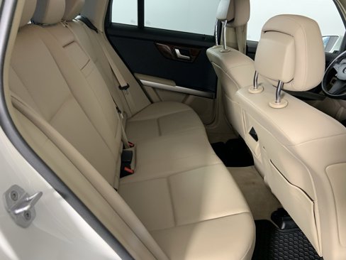 Used 2012 Mercedes-Benz GLK 350 4MATIC image 12