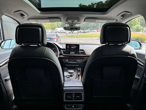 Used 2019 Audi Q5 2.0T Premium Plus w/ Premium Plus Package image 44