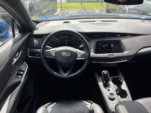 Certified 2023 Cadillac XT4 Premium Luxury image 22