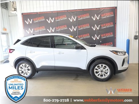 New 2025 Ford Escape Active image 3