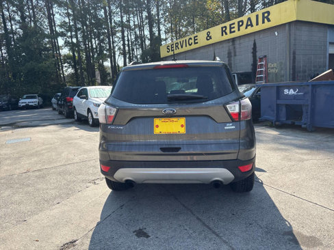 Used 2017 Ford Escape SE w/ SE Leather Comfort Package image 6