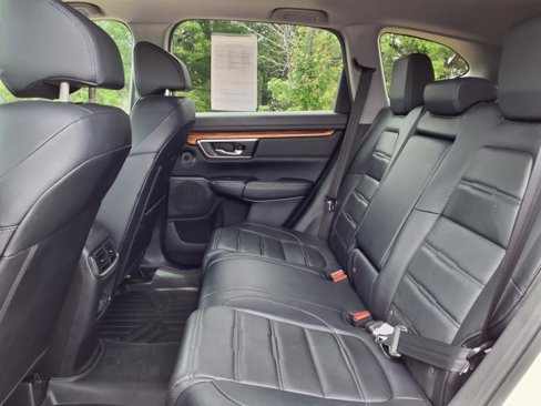 Used 2018 Honda CR-V Touring image 22
