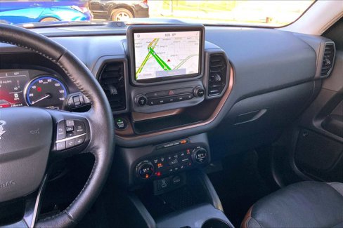 Used 2021 Ford Bronco Sport Outer Banks w/ Outer Banks Package image 6