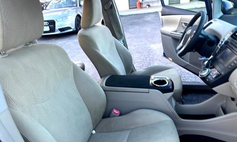 Used 2012 Toyota Prius V Two image 20