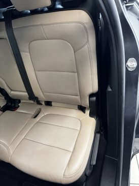 Used 2020 Ford Escape Titanium image 23