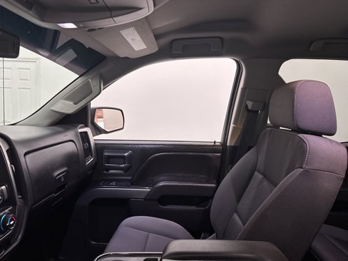 Used 2019 Chevrolet Silverado 1500 LT image 30