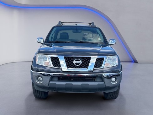 Used 2012 Nissan Frontier SL image 10