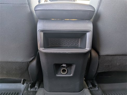 Used 2021 Toyota RAV4 LE image 25