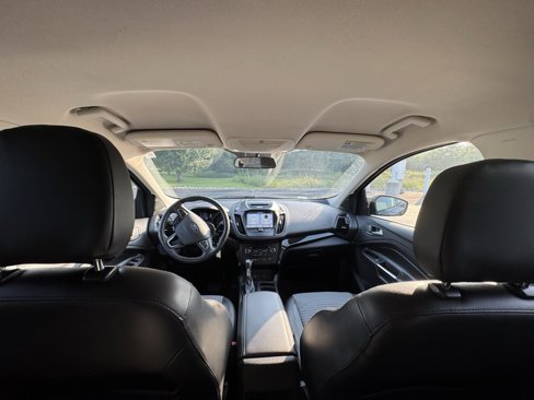 Used 2018 Ford Escape SE w/ SE Sport Appearance Package image 41