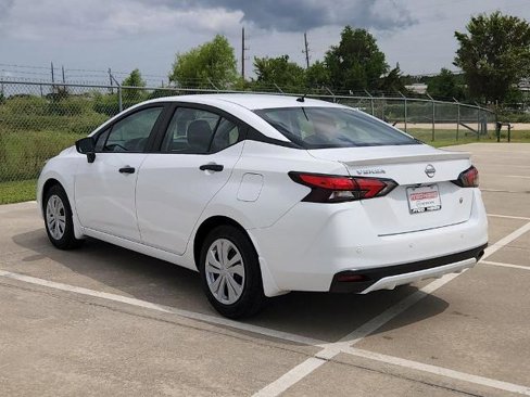 Certified 2024 Nissan Versa S w/ Trunk Package image 7