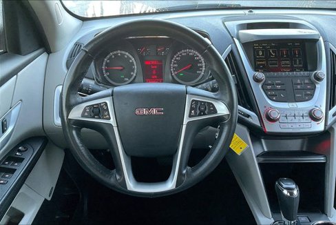 Used 2017 GMC Terrain SLE w/ Driver Alert Package I image 5