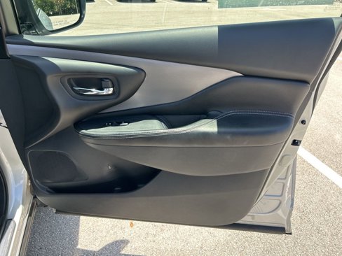 Certified 2023 Nissan Murano SV image 35