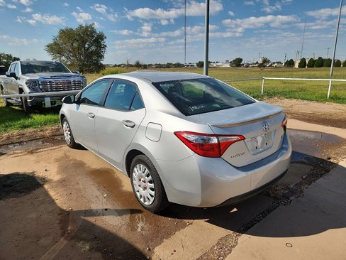 Used 2016 Toyota Corolla S image 3
