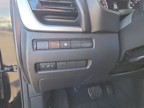 Used 2022 Nissan Rogue SV image 24