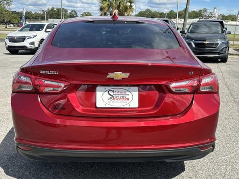 Used 2021 Chevrolet Malibu LT w/ Leather Package image 3