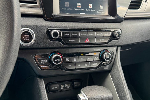 Used 2019 Kia Niro LX image 22