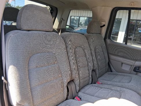 Used 2002 Ford Explorer XLT image 23