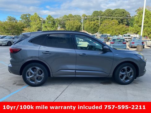 Used 2023 Ford Escape ST-Line image 6