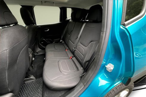 Used 2021 Jeep Renegade Latitude w/ Sun & Sound Group image 20
