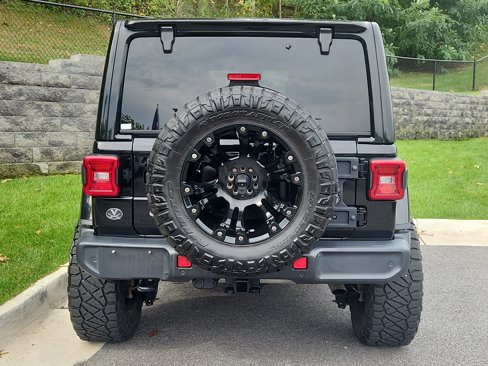 Used 2019 Jeep Wrangler Unlimited Sahara image 7