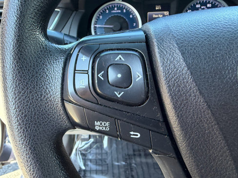 Used 2016 Toyota Camry LE image 24